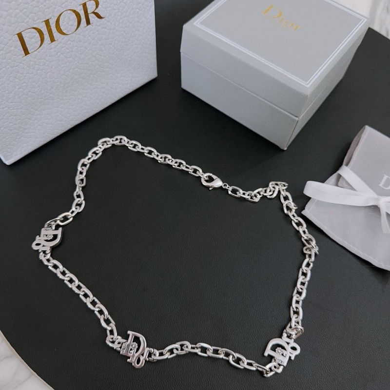 chr1st1an D10r necklaces